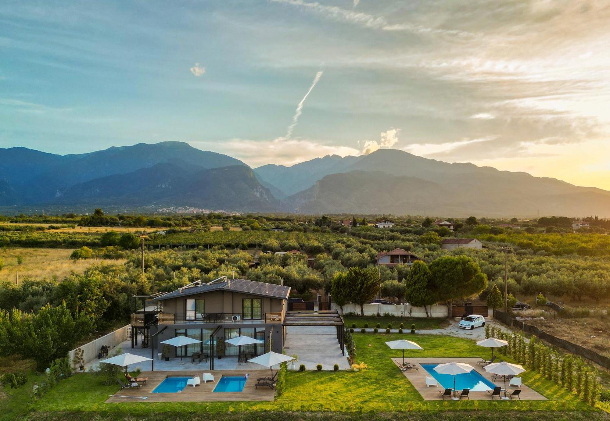 Olive All-Seasons Suites, Panel Hospitality Homes & Villas Літохоро Екстер'єр фото